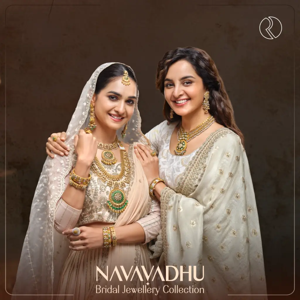 Antique bridal jewellery set from the Navavadhu bridal jewellery collection by Regal Jewellers