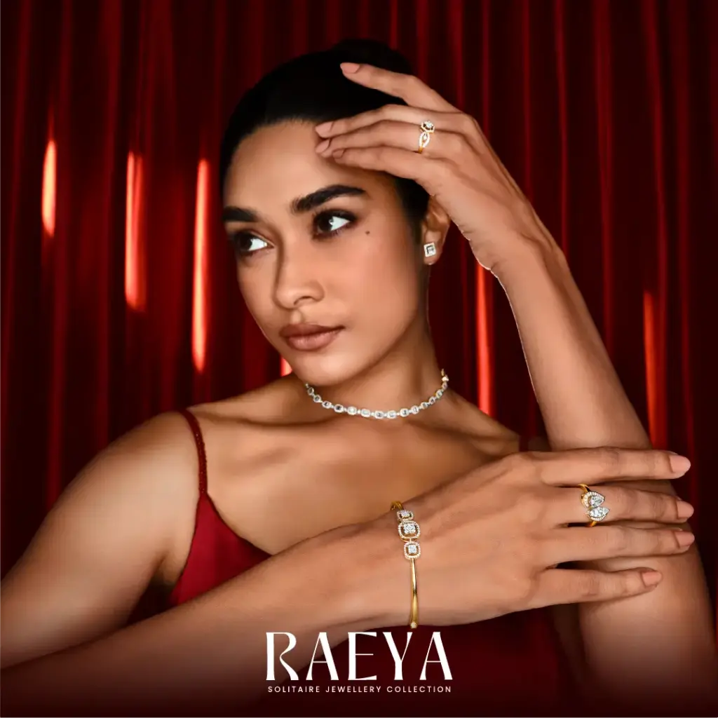 solitaire-diamond-necklace-earrings-set-raeya-collection