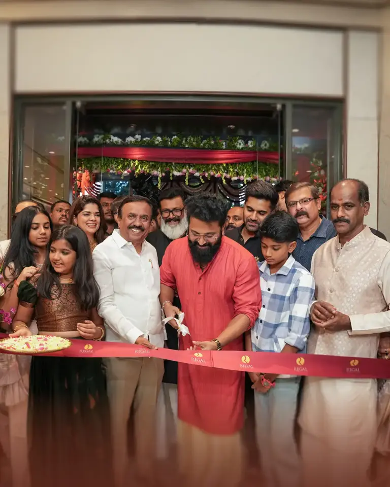 Rishab Shetty opening Regal Jewellers