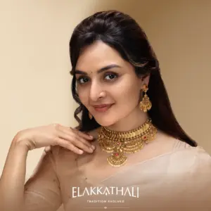 manju-warrier-elakkathali-gold-necklace